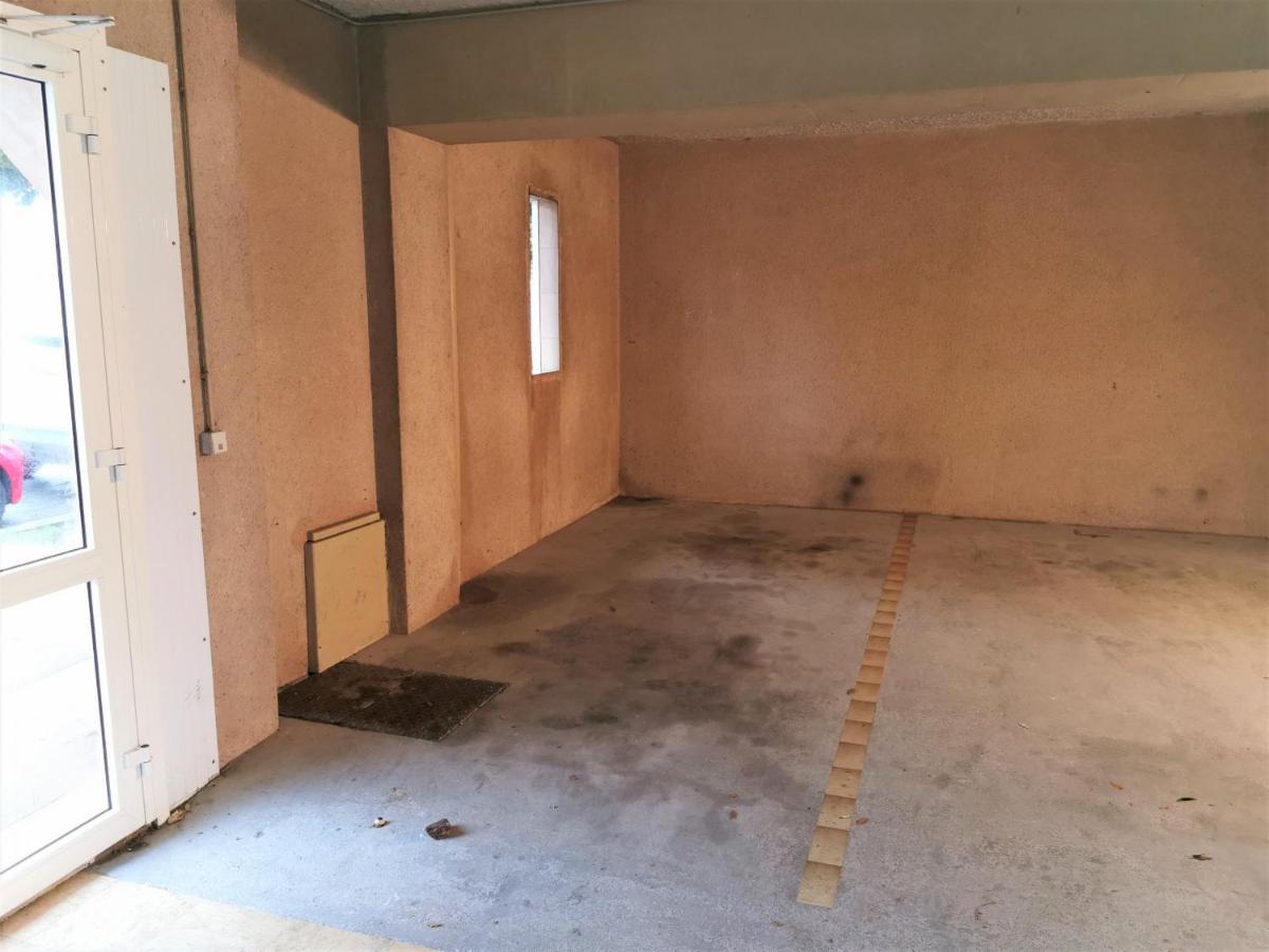 Residence Les Pins เลส์ซาบล์-โดล็อนน์ ภายนอก รูปภาพ